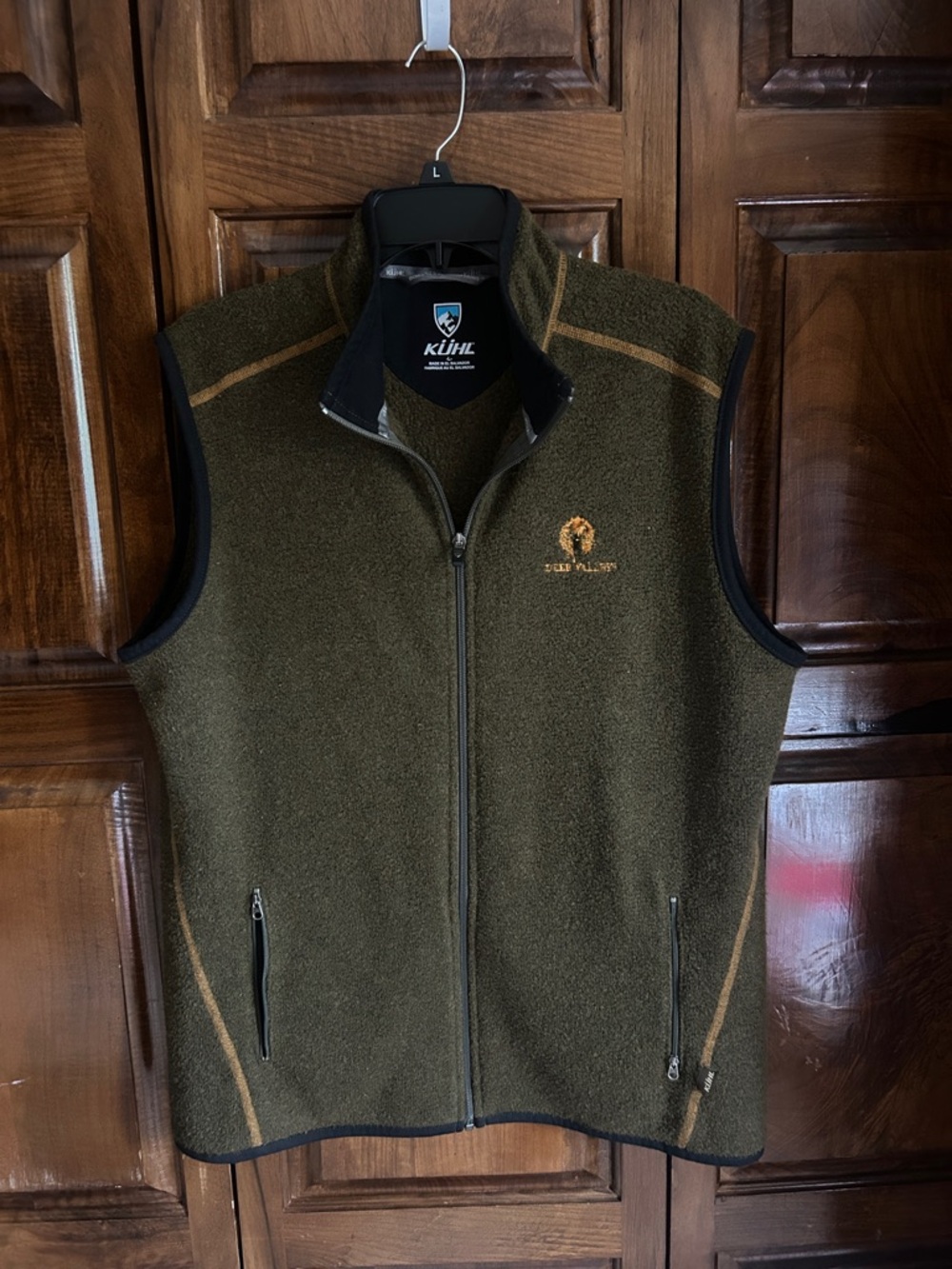 KUIU Men's Olive Fleece Vest with Zip Pockets